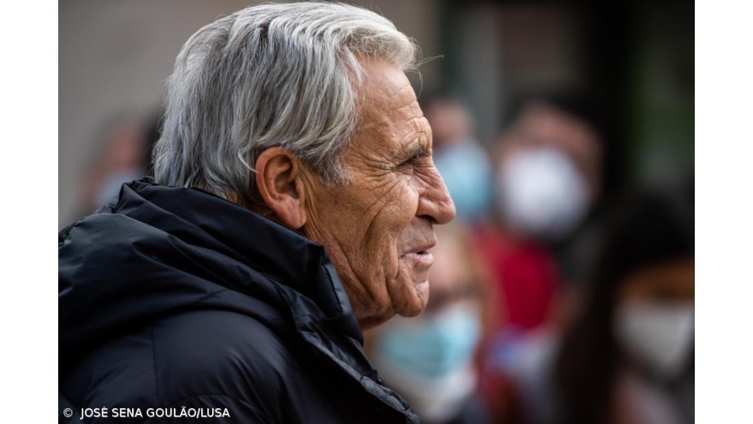 Jerónimo encerra 'rentrée' com "baterias" apontadas ao Governo