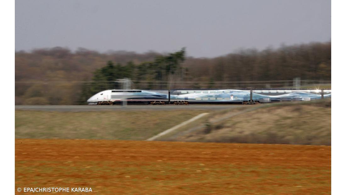 Bruxelas anuncia 11,9 mil ME para melhorar redes de transportes europeias