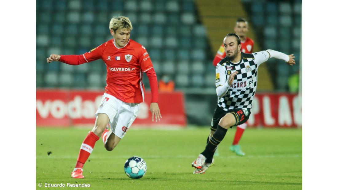 Tagawa decide para o Santa Clara em jogo bastante disputado com o Boavista