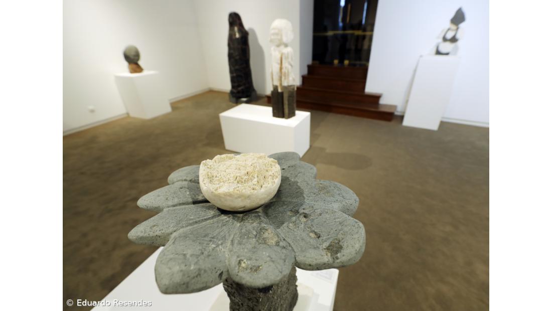 Nova exposição de Catarina Alves centrada no retrato – Imagem 4