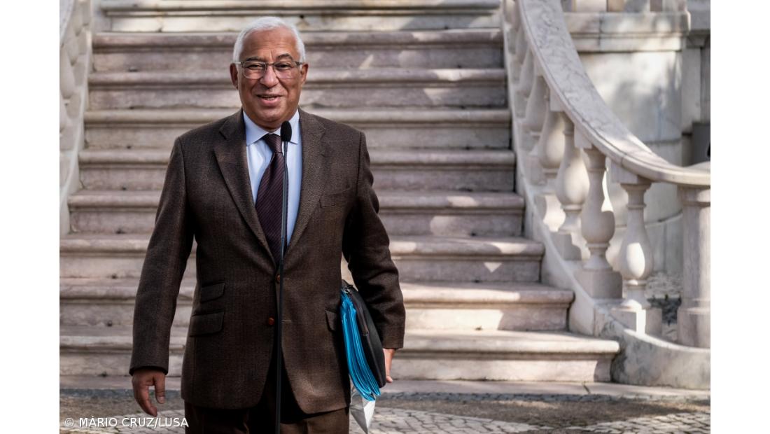 Costa escolhe 15 novos secretários de Estado e mantém 23 do executivo cessante