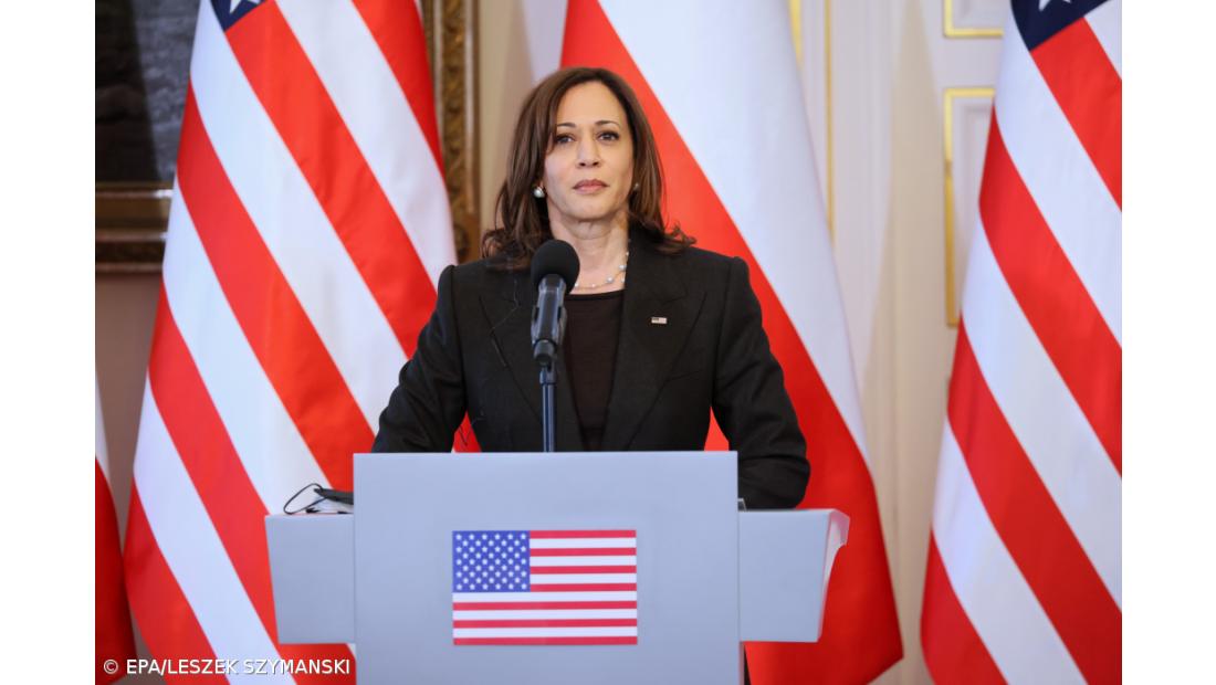 Kamala Harris promete "merecer e ganhar" nomeação democrata contra Trump