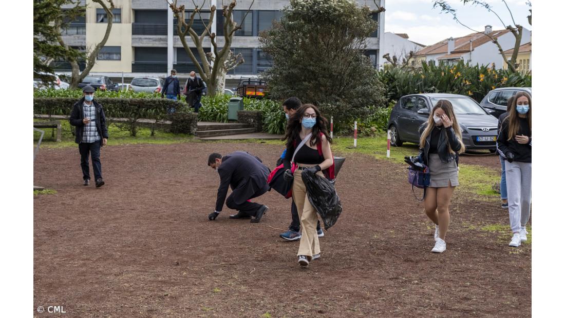 Erik Ahlström na Escola Secundária de Lagoa – Imagem 5