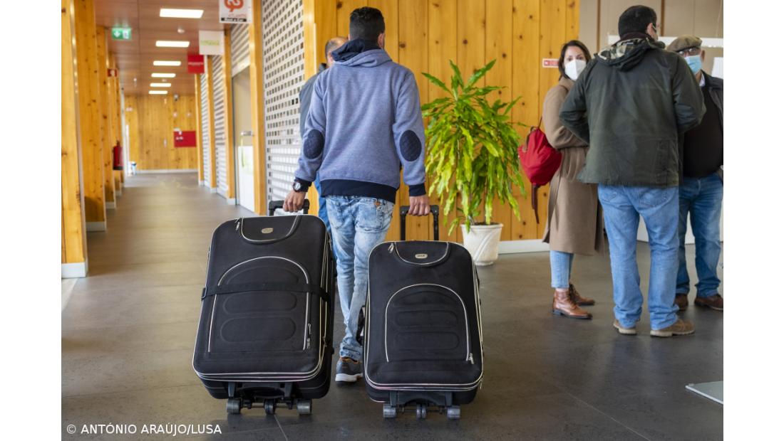 Velas está cada vez mais deserta com a população a rumar para uma “zona segura” – Imagem 1