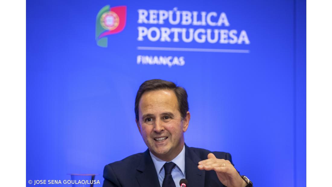 Ministro das Finanças lamenta não poder contar com “valioso contributo” de Sérgio Figueiredo 