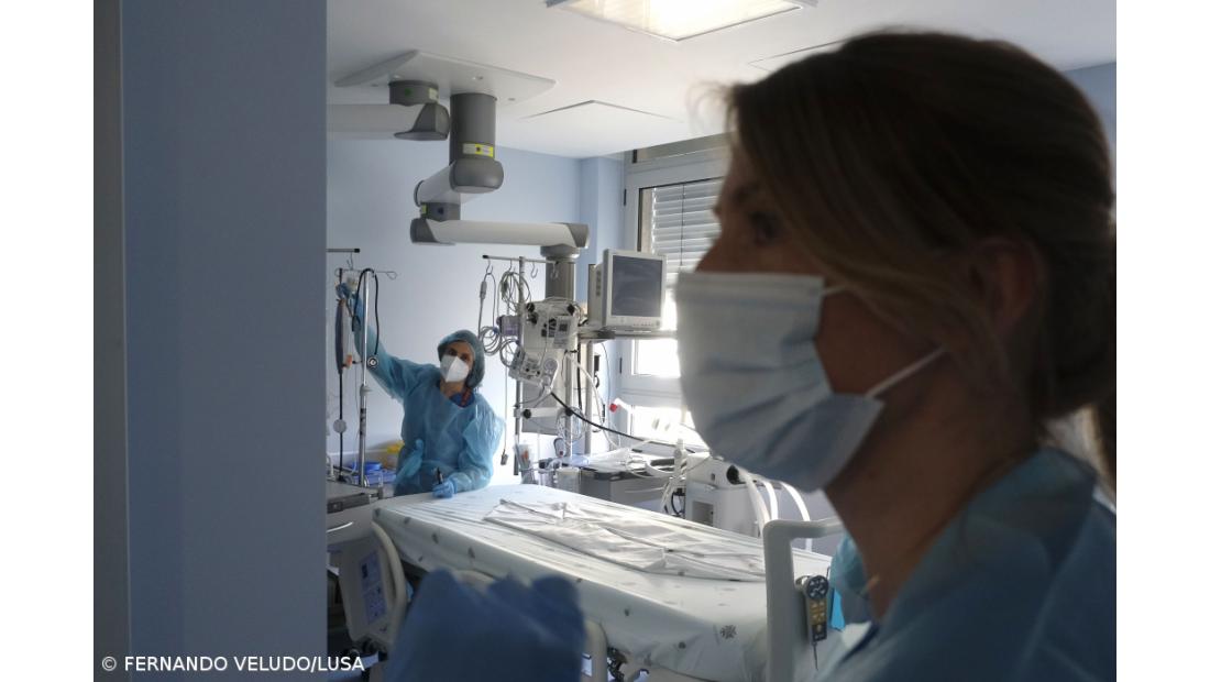 Infeções respiratórias graves descem e mortalidade volta aos níveis esperados para a época