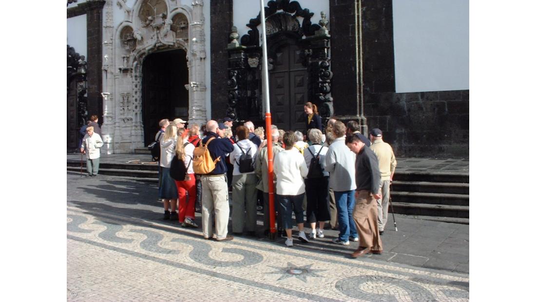 Turismo português cria mais emprego e em postos "mais qualificados"