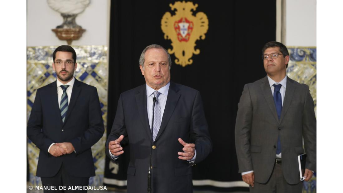 Carlos César alerta para “ano difícil” e diz que PS está proibido de “perder a ambição”