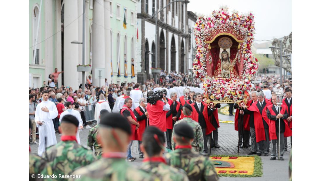 'Devoção e Fé ao Senhor Santo Cristo dos Milagres' – Imagem 17