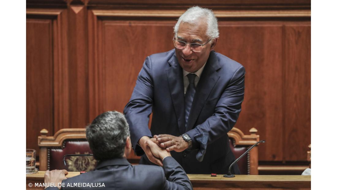 Costa com agenda internacional intensa mas com consequências domésticas