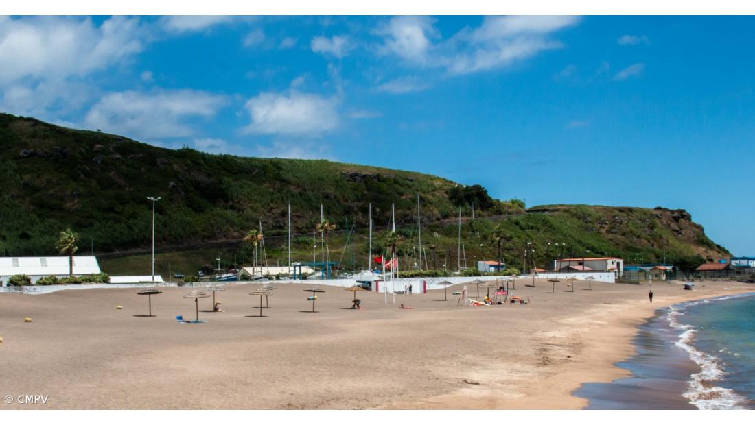 Levantada a interdição a banhos na Prainha na Praia da Vitória