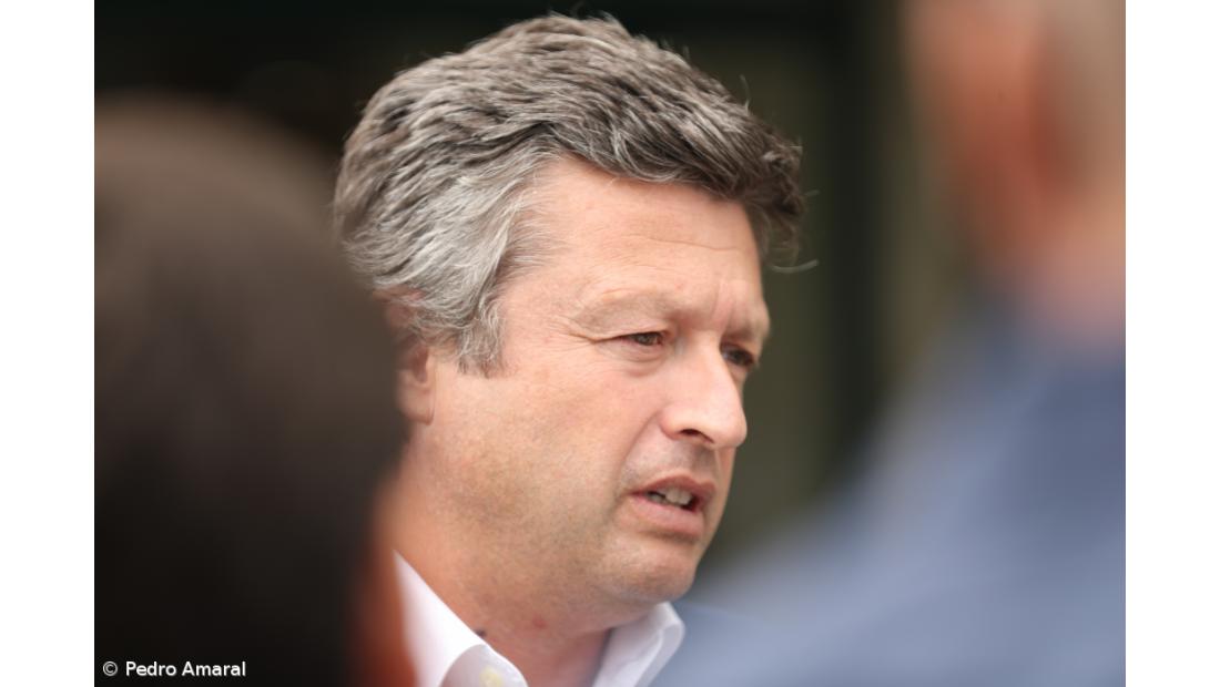 Clélio Meneses demite-se por "divergências insanáveis"