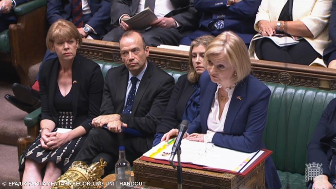 Nova PM britânica rejeita imposto extraordinário para pagar medidas na energia