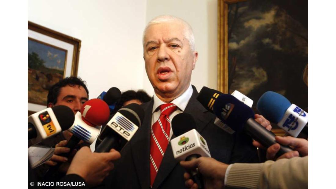 Portugal deve seguir uma política de "contenção e disciplina" salarial