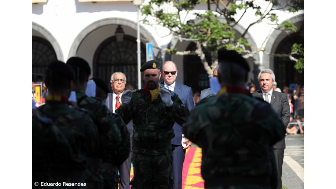 Alberto II atento à ação da Região na preservação do oceano – Imagem 6