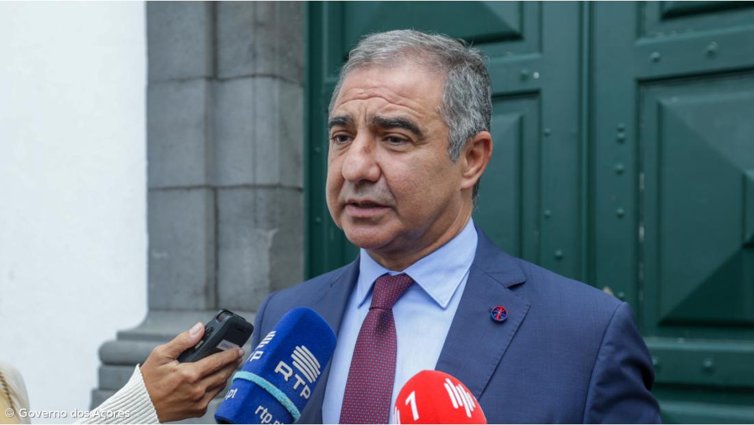 Governo dos Açores vai rever diploma sobre horas extraordinárias dos médicos, diz Bolieiro