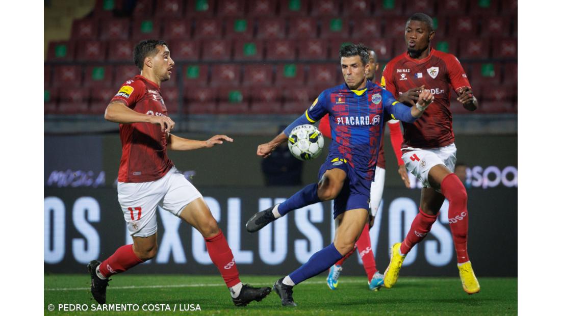 Santa Clara soma terceiro jogo seguido a pontuar com ‘nulo’ em Chaves