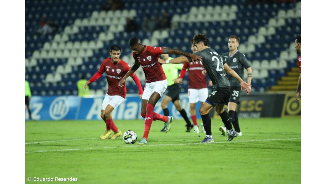 Relvado avaliado, pela primeira vez, com quatro estrelas 