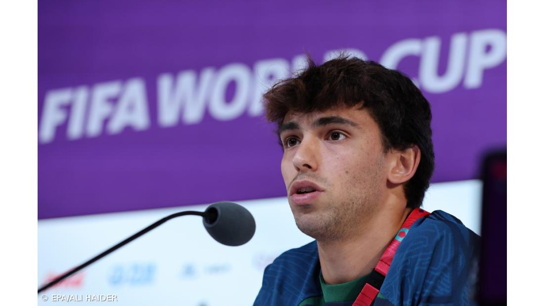 “Não sinto obrigação de passar a bola ao Ronaldo”