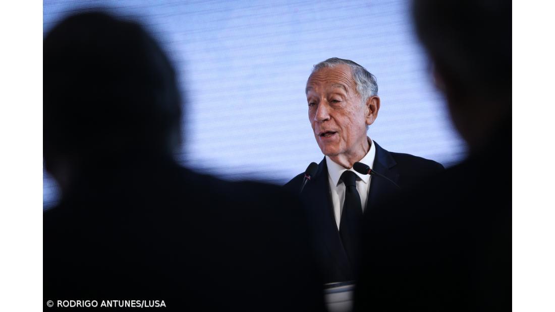 Dissolução do parlamento dos Açores é questão que não se coloca neste momento 