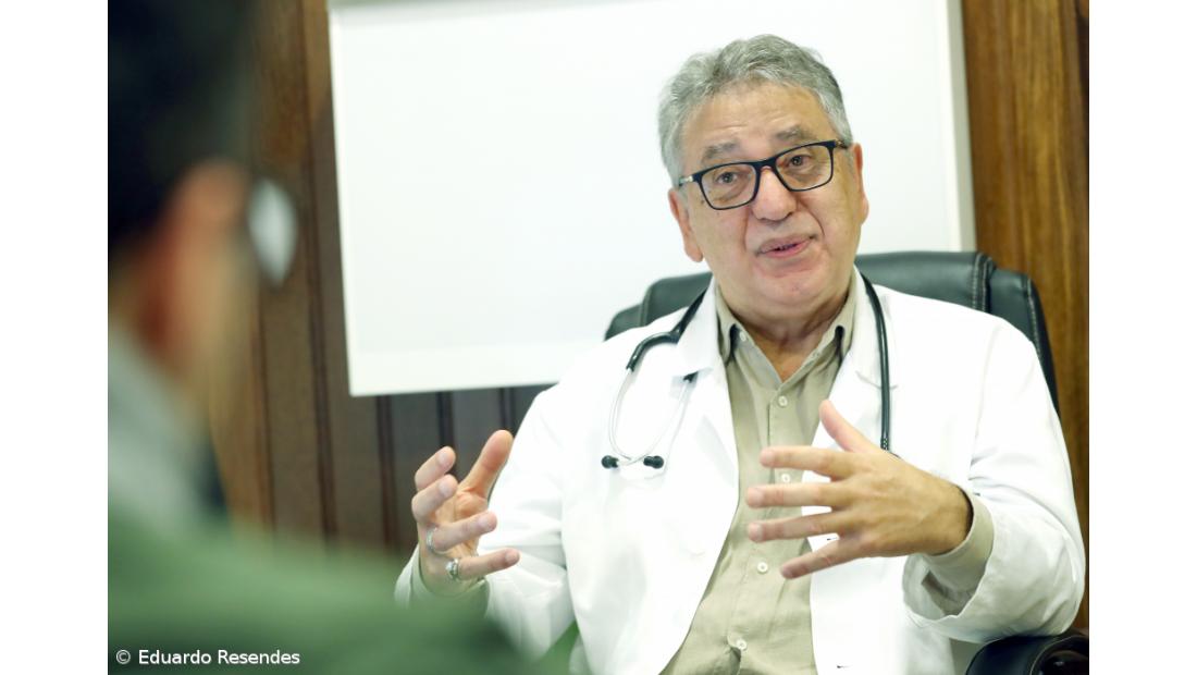 Há uma “relação envergonhada” entre público e privado na Saúde