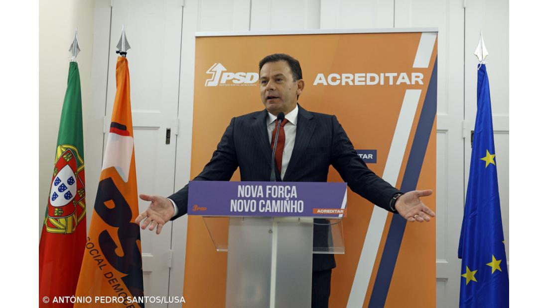 Montenegro diz que país está a perder mais bem-estar do que no período da 'troika' 