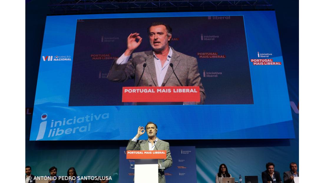 Líder parlamentar pede que “tratem bem” do partido e que contem com ele em São Bento