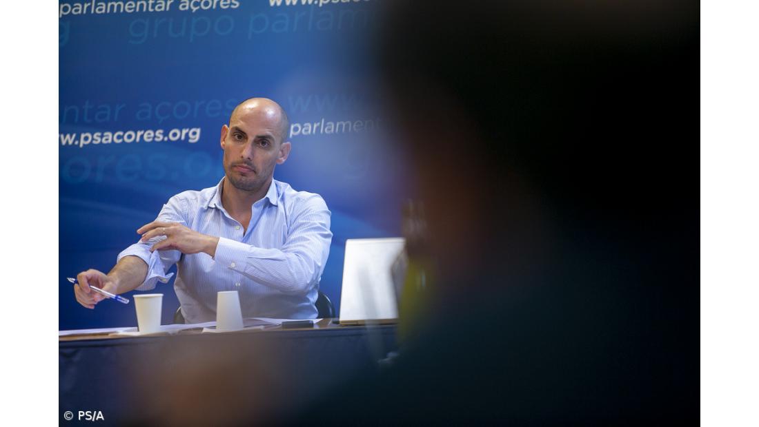 PS alerta para situação “crítica” nas escolas da Ribeira Grande devido à falta de assistentes operacionais