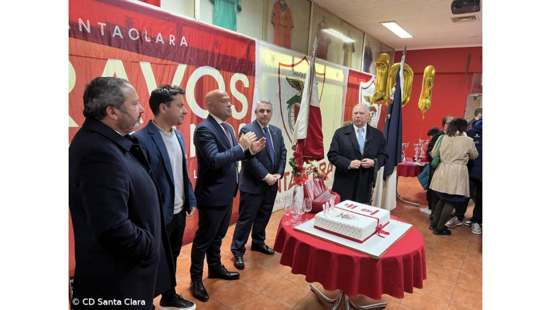 CD Santa Clara felicitado por completar 102 anos