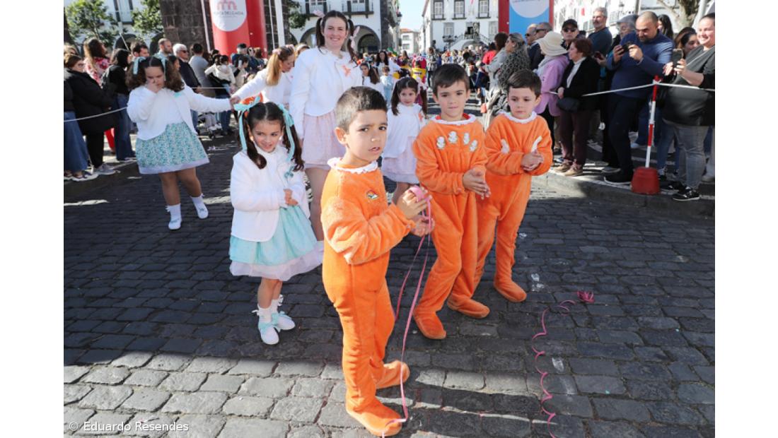 Galeria fotográfica do Corso de Carnaval em Ponta Delgada – Imagem 6