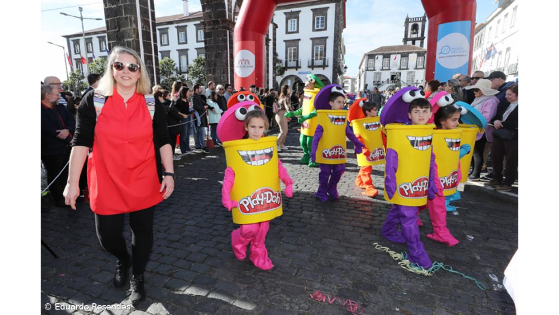 Galeria fotográfica do Corso de Carnaval em Ponta Delgada – Imagem 7
