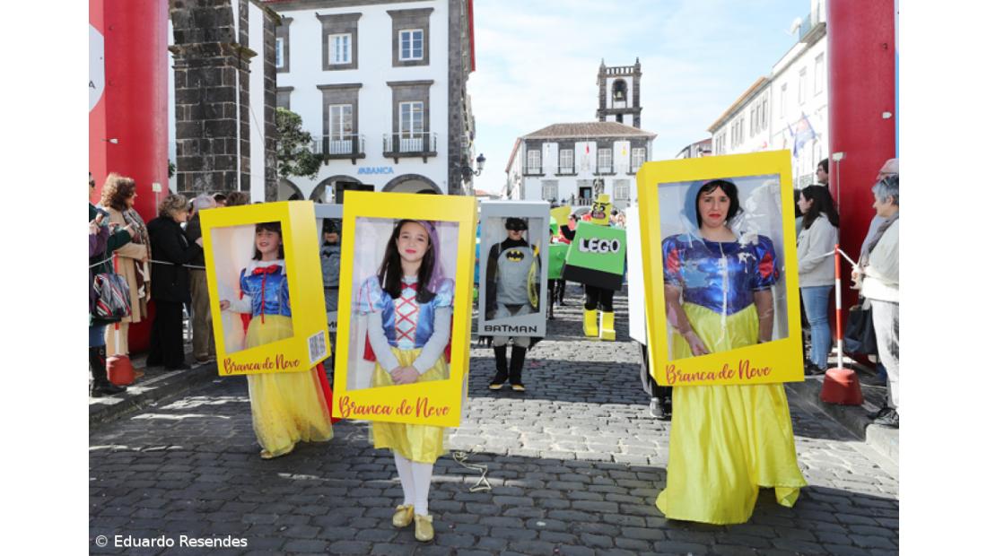 Galeria fotográfica do Corso de Carnaval em Ponta Delgada – Imagem 10