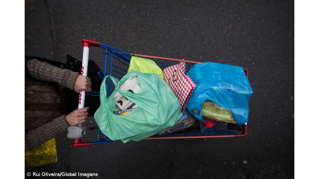 Confederação do Comércio acompanha distribuição alimentar no apoio a IVA zero em 2024