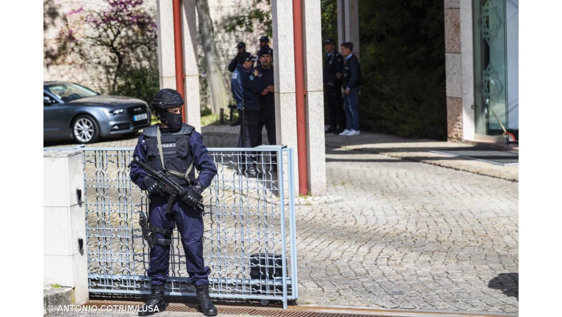 Dois mortos em ataque no Centro Ismaelita em Lisboa – Imagem 1