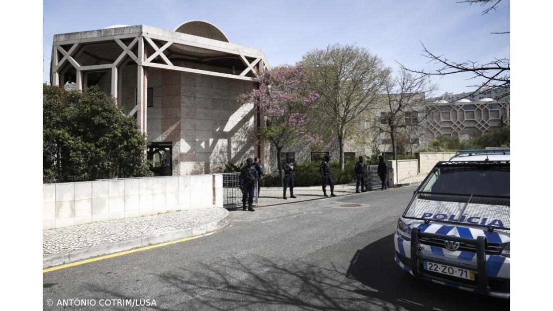 Dois mortos em ataque no Centro Ismaelita em Lisboa – Imagem 2