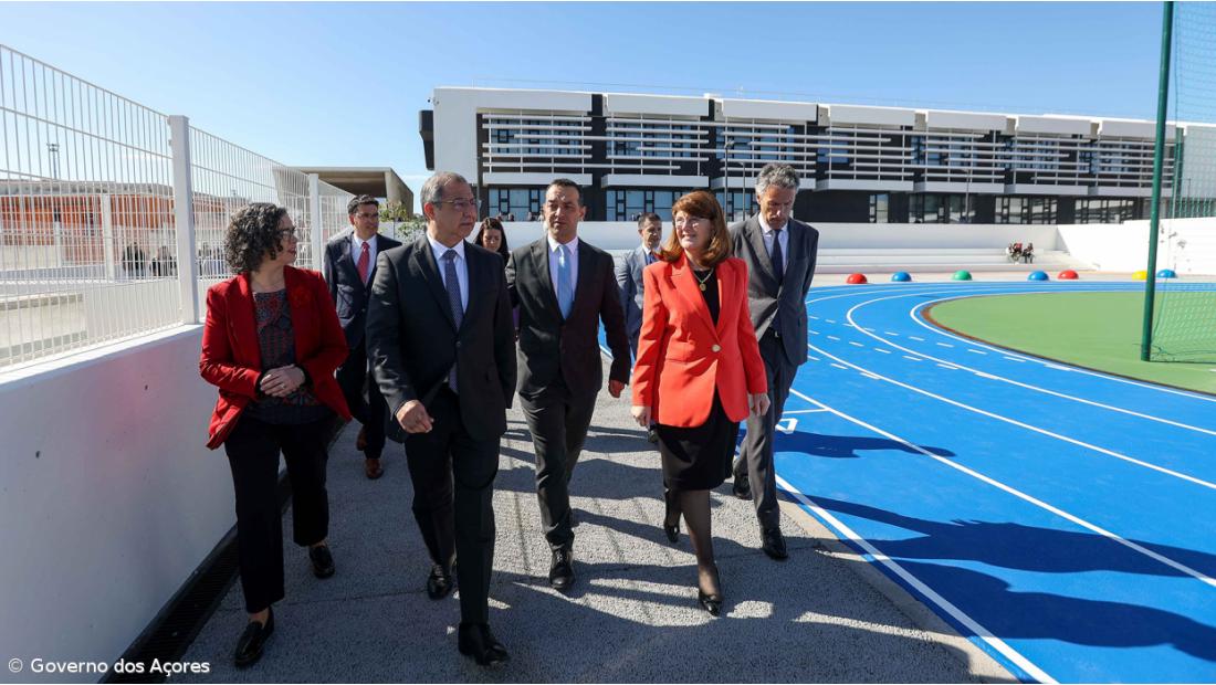Governo açoriano defende “investimento justo” de 20ME na nova escola de Rabo de Peixe – Imagem 4