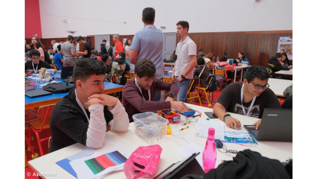 CPR@ESAQ vence 1.º lugar em duas provas do Festival Regional de Robótica – Imagem 4