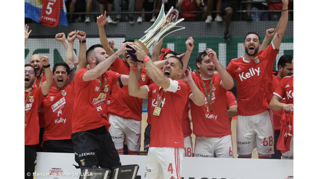 Benfica agarra 24º título nacional de hóquei ao vencer no João Rocha