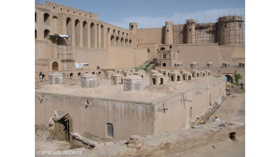 Afeganistão: Abdullah Abdullah admite não concorrer à segunda volta das presidenciais