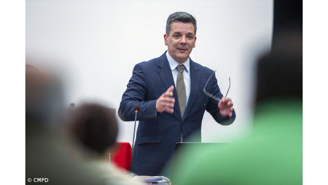  Assembleia Municipal de Ponta Delgada aprova recolha seletiva de resíduos “porta a porta”