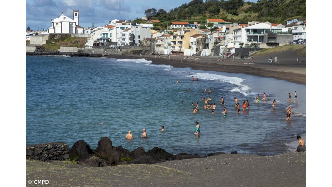 Capitania realiza exercício na Praia das Milícias 