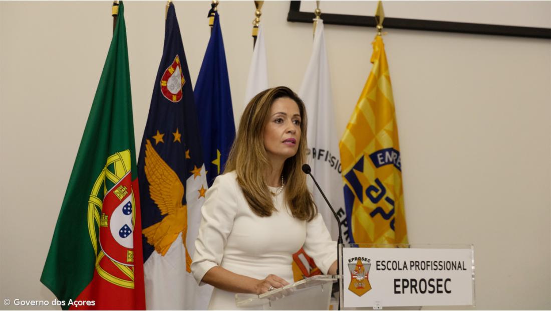 Empresas devem aproximar-se das Escolas Profissionais e valorizar a formação com estabilidade laboral e melhores salários