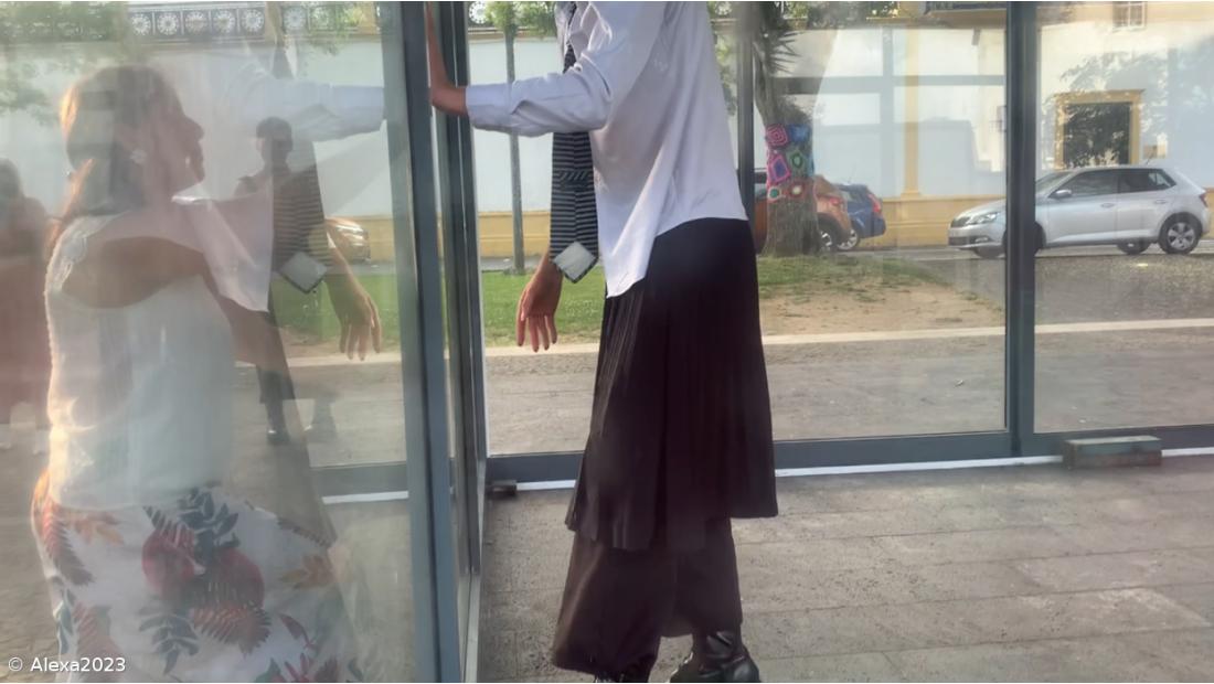 Performance “Conversas d’Armário” inaugurou as comemorações do Orgulho. O Quiosque Ala desenhou um espaço de reflexão muito inspirador. – Imagem 18