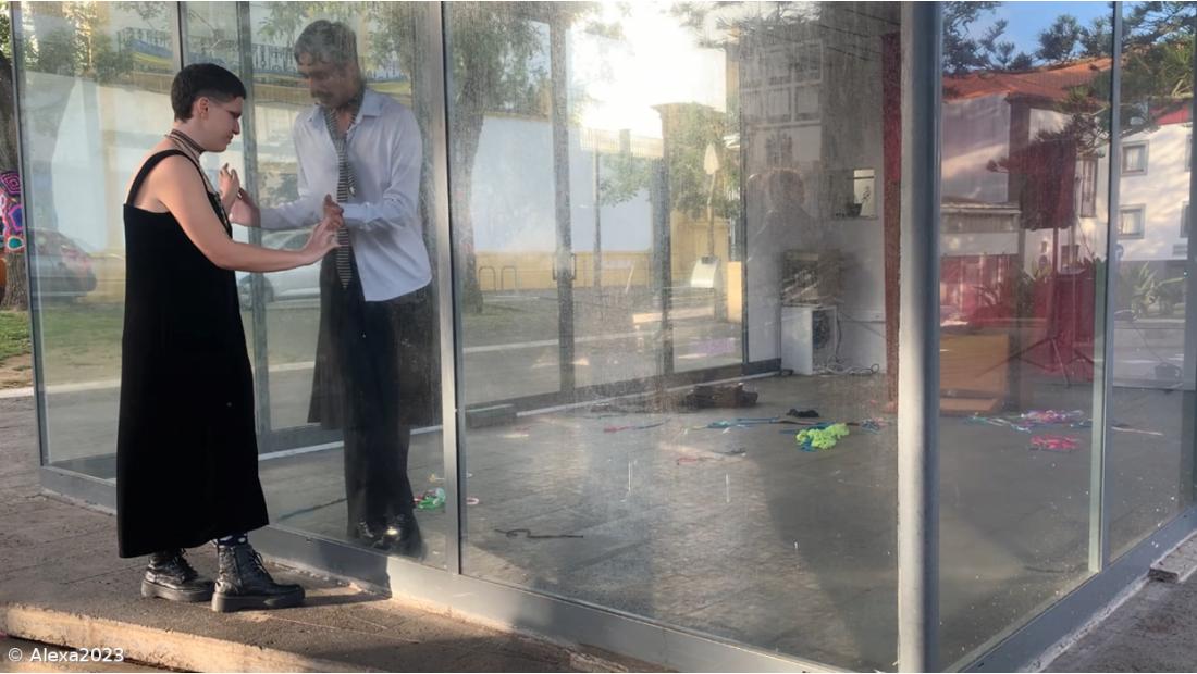 Performance “Conversas d’Armário” inaugurou as comemorações do Orgulho. O Quiosque Ala desenhou um espaço de reflexão muito inspirador. – Imagem 19