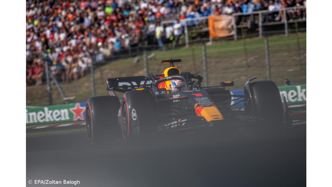 Verstappen regressa às vitórias no Qatar e título de construtores fica adiado