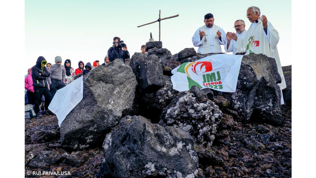 Pacto da Montanha firmado no cume do Pico junta jovens na proteção do ecossistema – Imagem 2