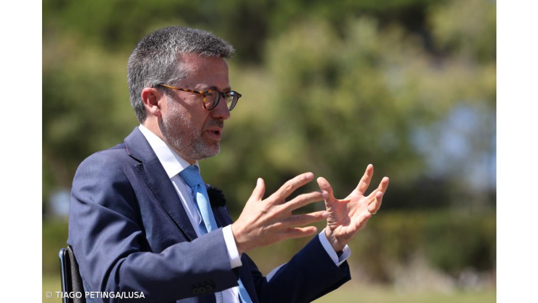 Moedas insiste no aumento da taxa turística para investir em limpeza, cultura e espaços verdes de Lisboa