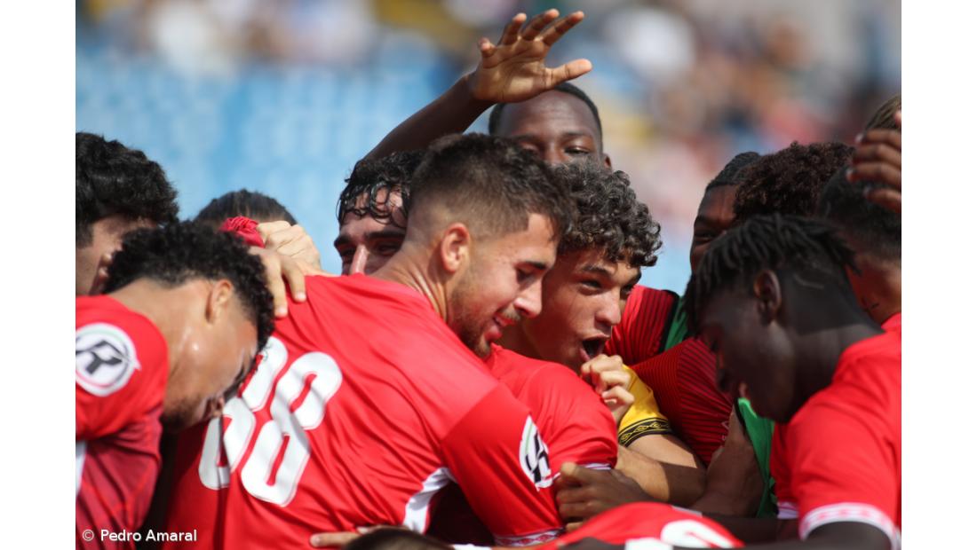 Santa Clara estreia-se a vencer na Liga Revelação