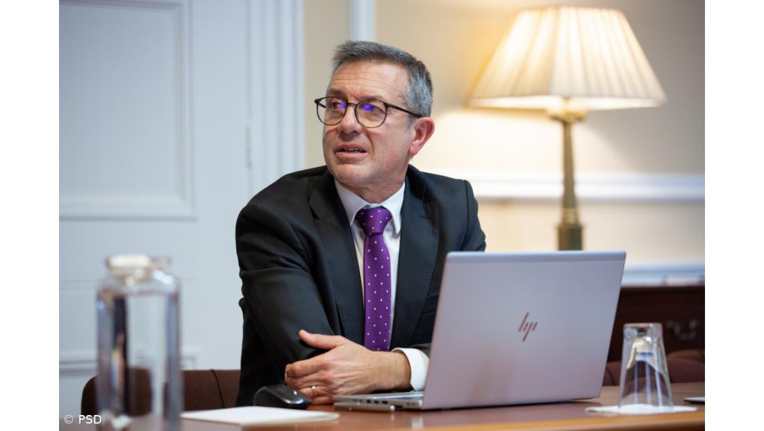 PSD acusa Vasco Cordeiro de incoerência sobre apoio à comunicação social