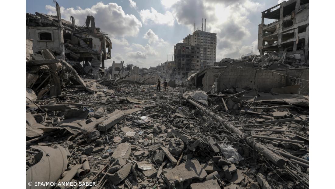 Papa lamenta "grave situação" em Gaza e o bombardeamento de uma igreja e um hospital